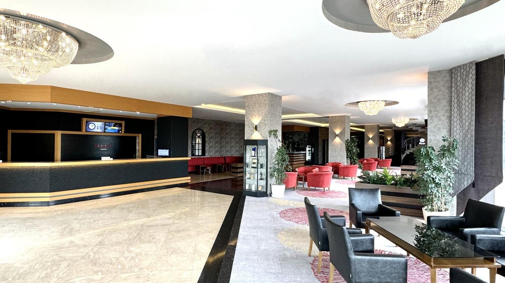 Готель Ramada By Wyndham Текірдаг Екстер'єр фото